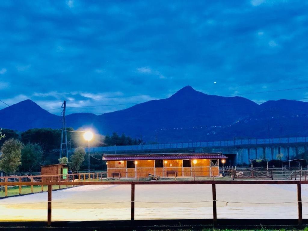 La Tenuta Del Campo Di Sopra Patrica Exterior photo